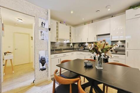 Open Plan - Kitchen,