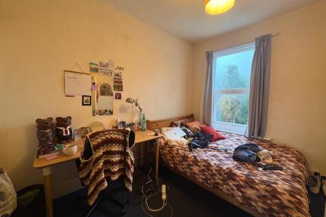 PHOTO-2025-12-18-...