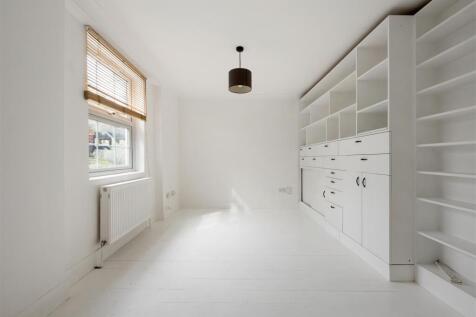 Lansdowne Drive, E8