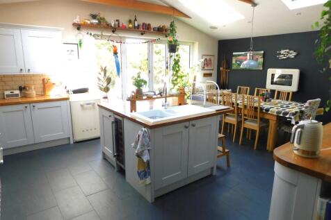 Modern Ktiche/Diner