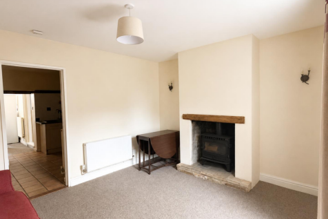 Living Room (2).png