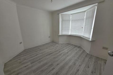 Western Avenue, Speke, Liverpool, L24 3UR photo 3