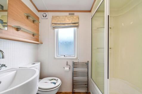 Shower Room / WC