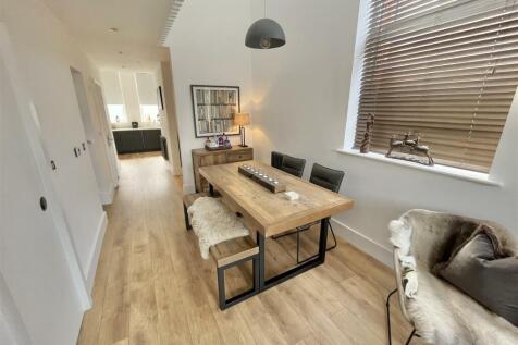 Dining Room Aspect 3