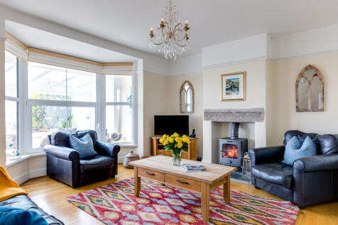 64db43555c7c9_Merlin¿s View-11