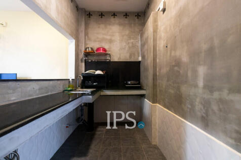 6 Unit Apartment Building For Sale - Svay Dangkum, Siem Reap