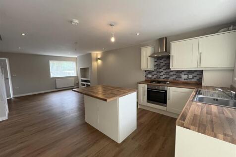 St. Marys Drive, Wyke photo 3