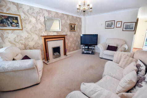 Lounge 1
