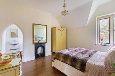 The Old Vicarage 312451- (28).jpg