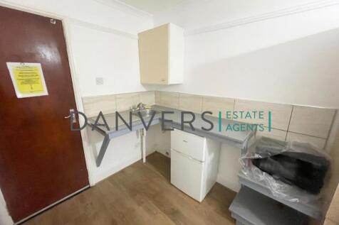 Fosse Road South, Leicester photo 3
