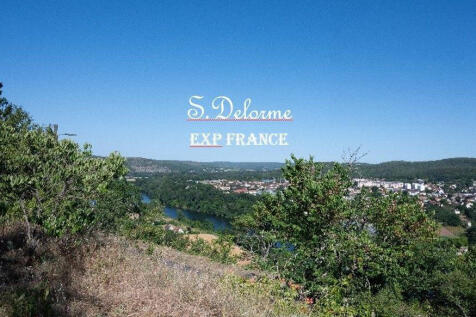 Vue depuis le haut du terrain surélevé