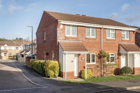 Bristol, BS30 - property photo