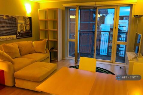 Lounge/Dining/Kitchen