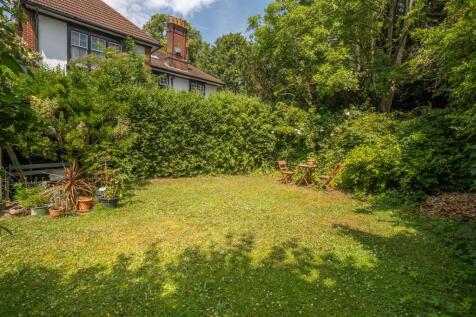 6-swallowfields-lovelace-gardens-0039 copy.jpg