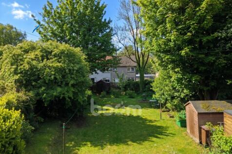Mains Road, Beith rear garden pic