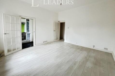 Waypond Court, Wellesley Road, CO15 photo 3