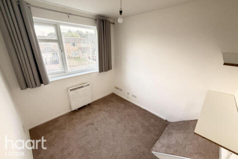 Hitchin Road, LUTON photo 4