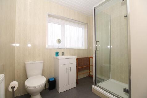 Bedroom One En-Suite