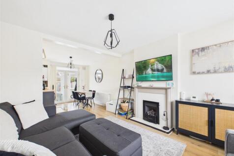 Open Plan Lounge Kitchen Dining Room
