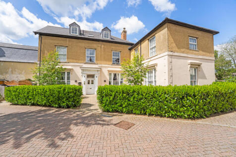 3 St Micheals House -18