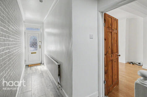 St Woolos Place, NEWPORT photo 5