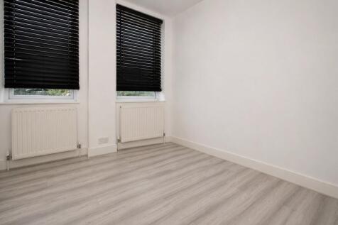 Reception/Bedroom