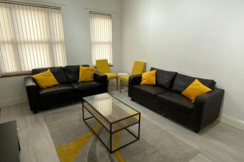 Communal Lounge