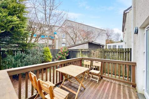 Reform Street, Beith decking