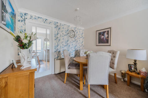 1329459-16-688a4e...