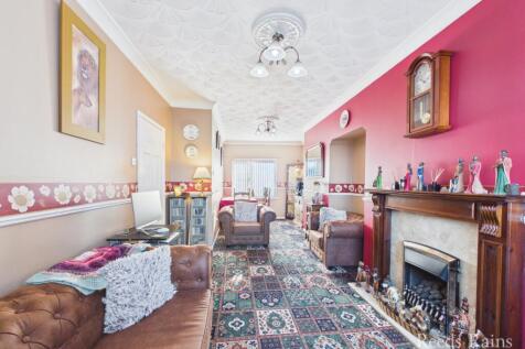 Sitting/Dining Room