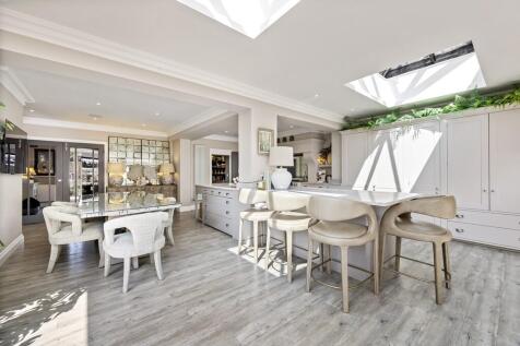 Hill Drive, 53-01...