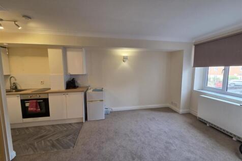 OPEN PLAN KITCHEN / LIVING ROOM/ DINING ROOM