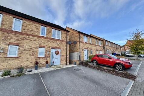 Click to visit Rightmove listing