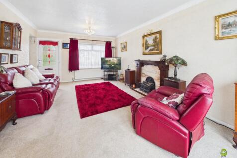 Presented by Clinton at EweMove Bexleyheath and Da