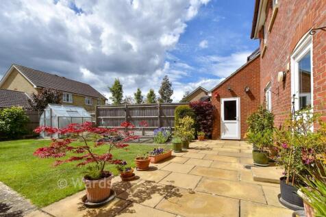 Patio / Decking