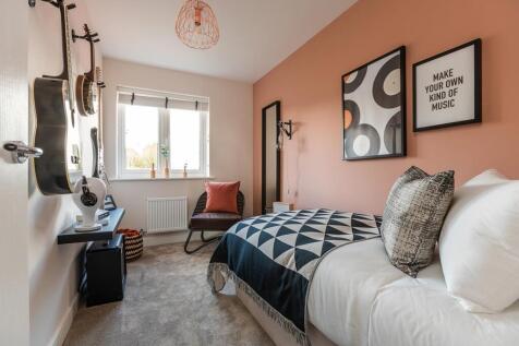 A light, comfortable room offering endless possibilities as your needs change