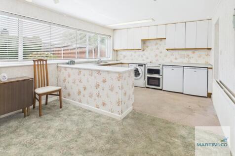 CAM03663G0-PR0144...