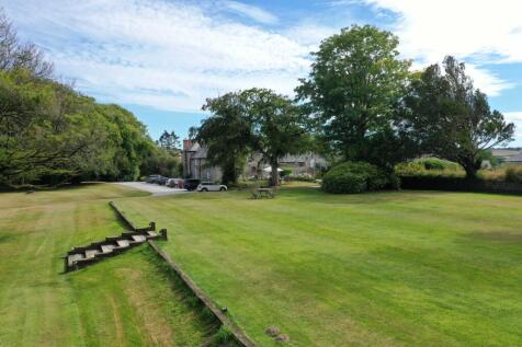 62d02e5ecaccb_TM-marquee-lawn-DJI_0965