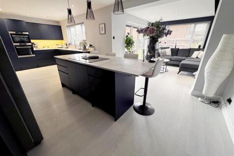 KITCHEN/LIVING/DINING AREA