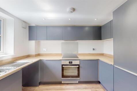 Drapers Rise 28 Kitchen.jpg