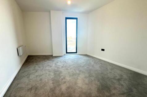 Springwell Gardens, Whitehall Road, leeds photo 4