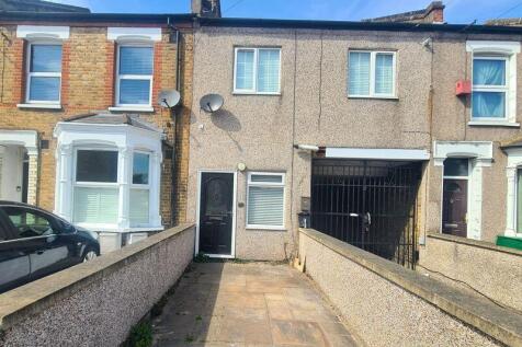 Studio, Fountain Road, London photo 4