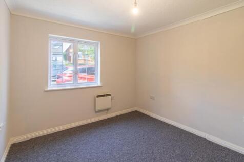 Gregorys, 9 Anstey Road, Alton, Hampshire, GU34 photo 3