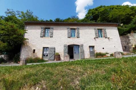 Property Image 1