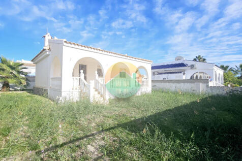 2 Bedroom Detached For Sale-FOD374-1