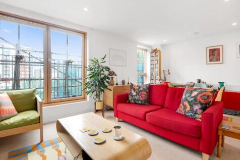 London, N16 - property photo