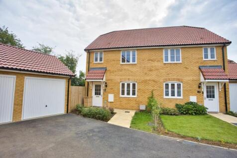 Folkestone, CT18 - property photo