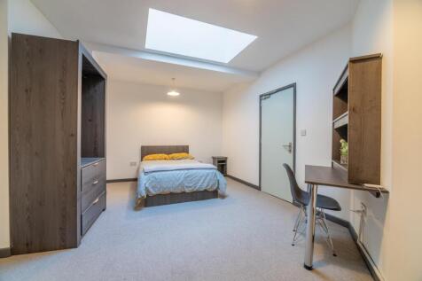 2-bed house on Devonshire House, Loughborough, £1,560/mo
