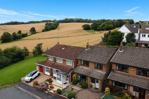 Maple Close For Sale