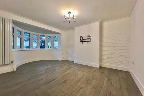 243MineheadCourtR...